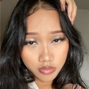 Meet your Posher, Socheata